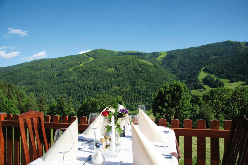 Hotel Raunig Bad Kleinkirchheim Extérieur photo